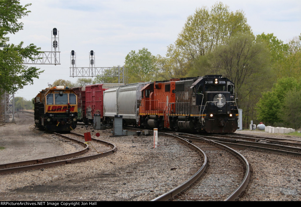 L516 takes off from the yard in Griffith as it starts back toward Kirk